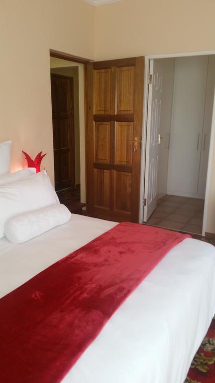 African Phoenix Guest Lodge Johannesburg Luaran gambar