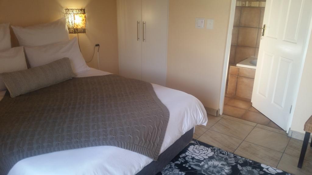 African Phoenix Guest Lodge Johannesburg Luaran gambar