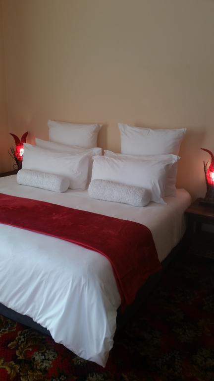 African Phoenix Guest Lodge Johannesburg Luaran gambar