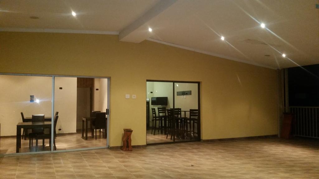 African Phoenix Guest Lodge Johannesburg Luaran gambar