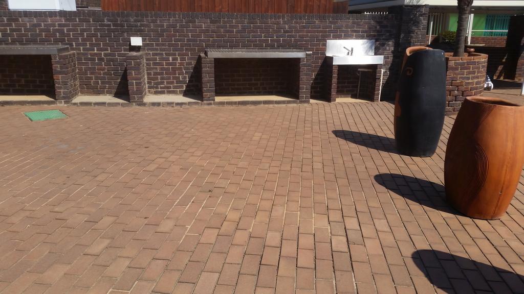 African Phoenix Guest Lodge Johannesburg Luaran gambar