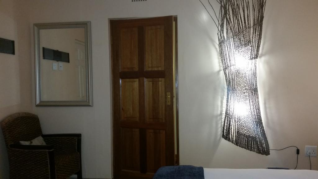 African Phoenix Guest Lodge Johannesburg Luaran gambar